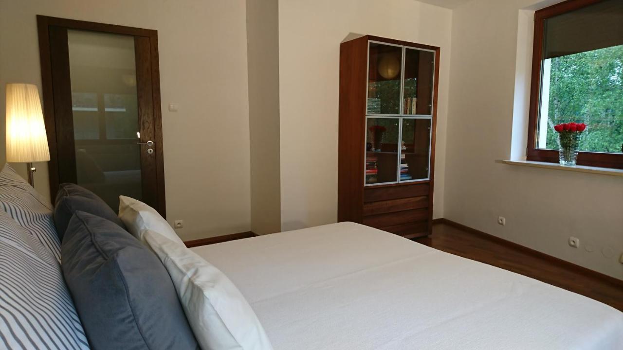 Quiet And Spacious Apartment With Garage Option Красков Екстериор снимка