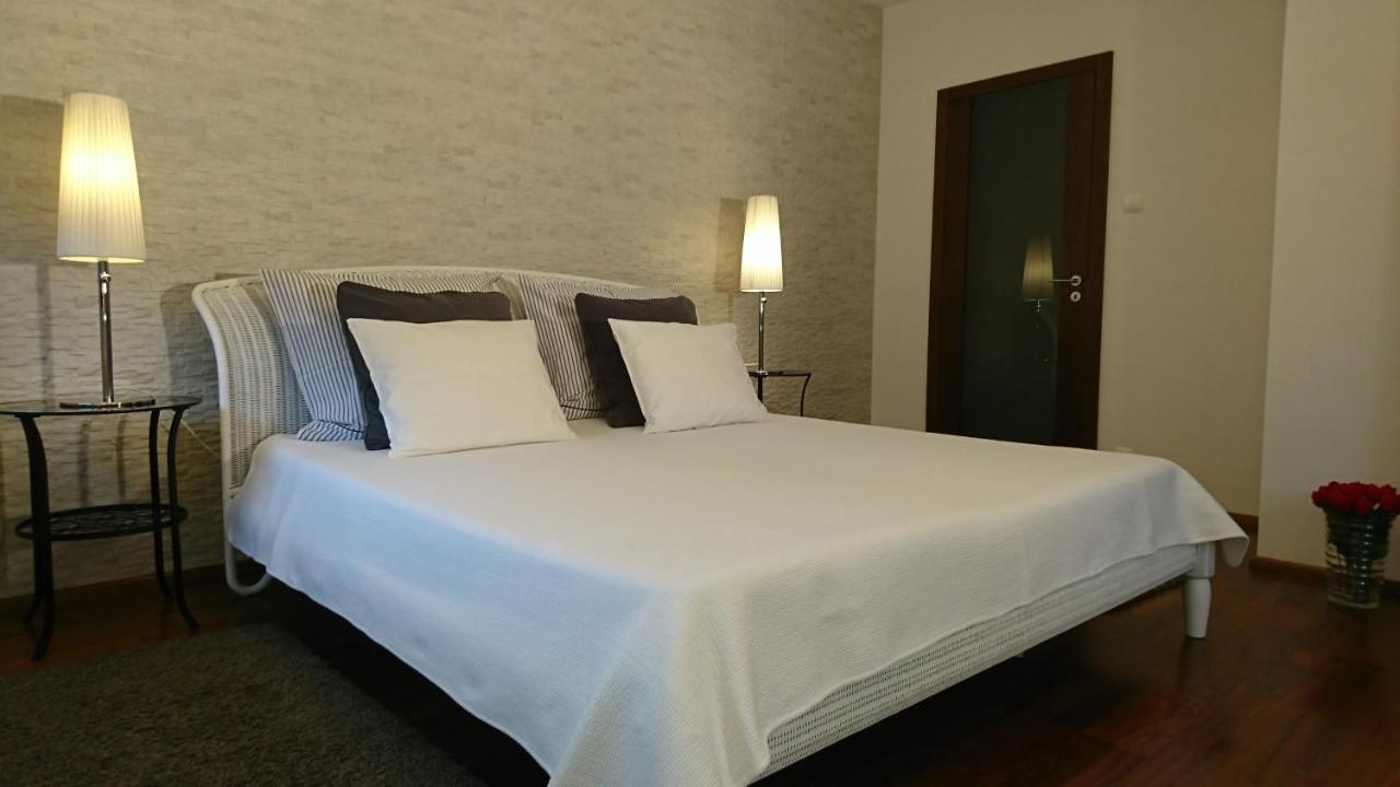 Quiet And Spacious Apartment With Garage Option Красков Екстериор снимка